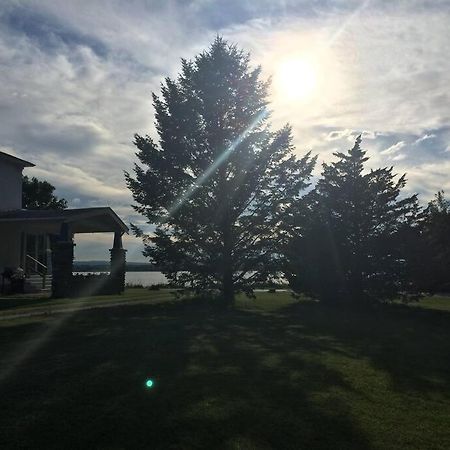 Inn At The Isles Cottage Isle la Motte Экстерьер фото