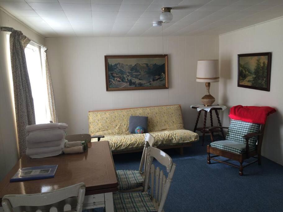 Inn At The Isles Cottage Isle la Motte Экстерьер фото